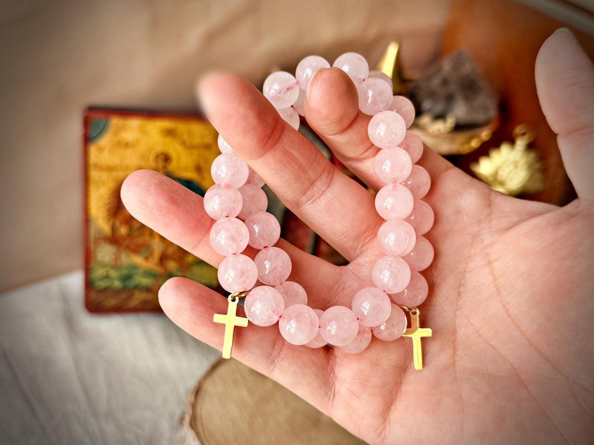 Bracelet chrétien en quartz rose
