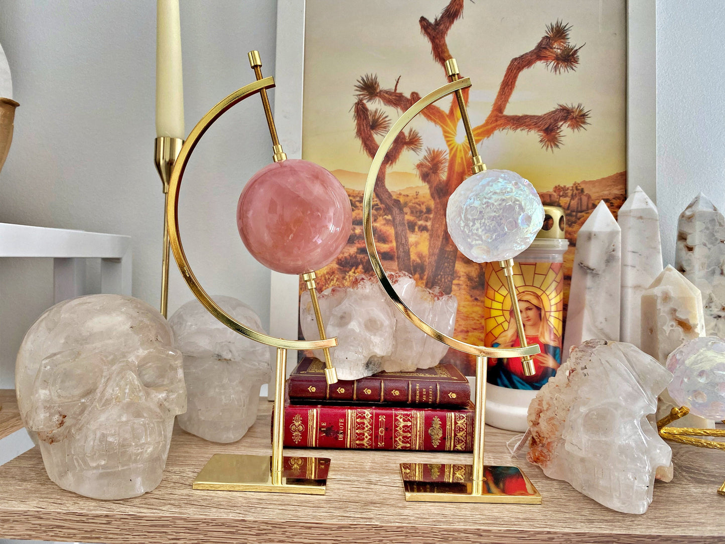 Aura Clear Crystal Sphere: Full Moon Iridescent