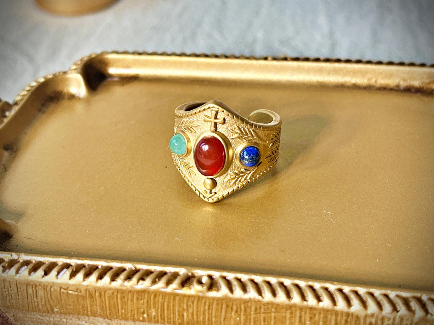 Bague Byzantine "Théodora" - Acier inoxydable plaqué or 18K – Lapis-lazuli, Cornaline, Aventurine