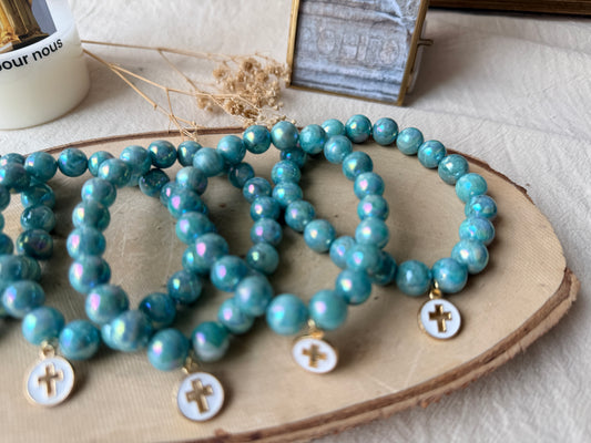 Bracelet en amazonite naturelle irisée avec croix