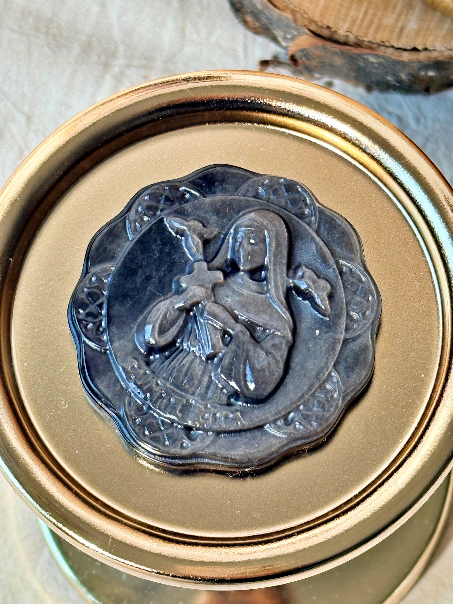 Sainte Rita en Obsidienne Argentée