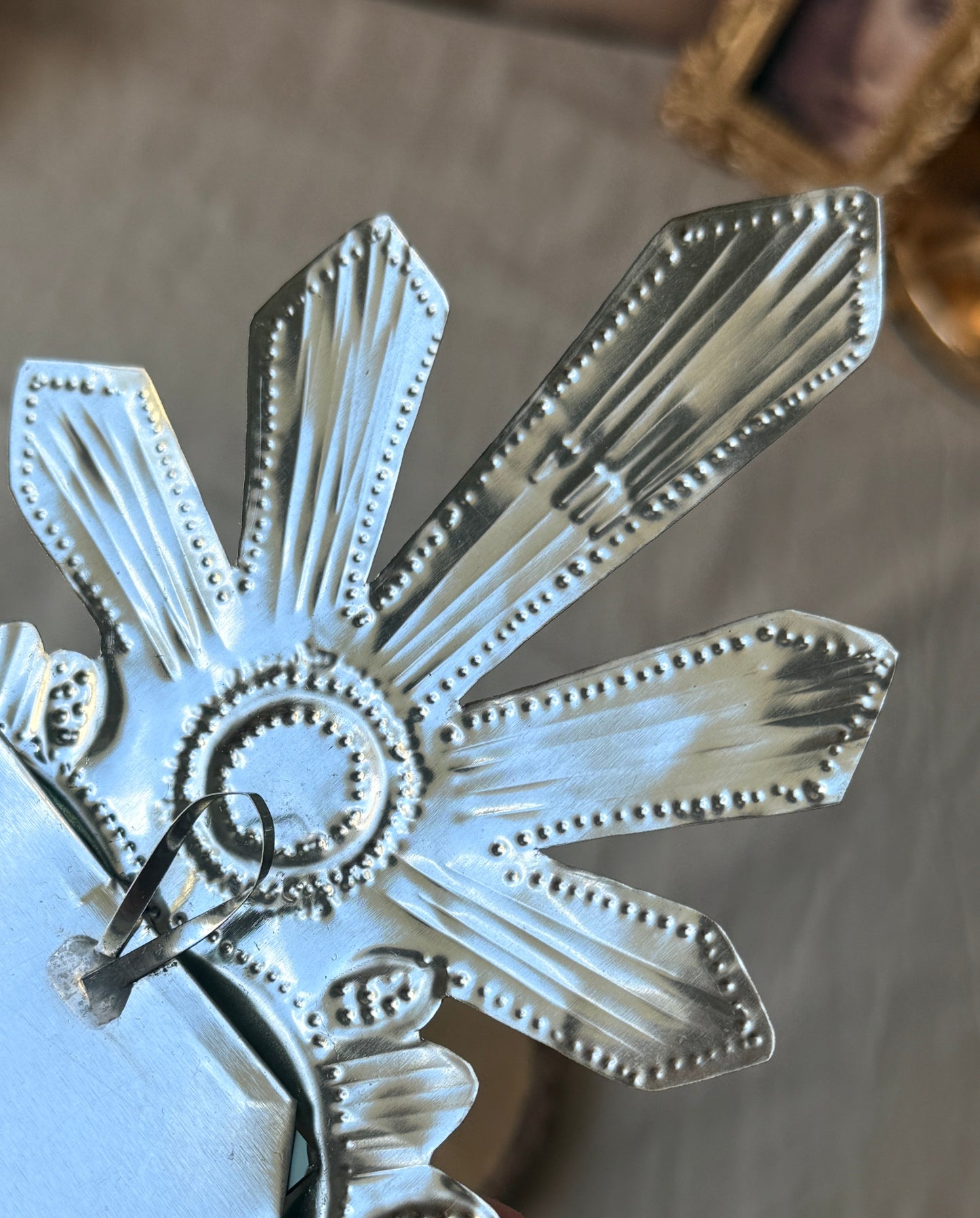 Miroir Cœur Sacré Rayonnant – Milagro Mexicain doré