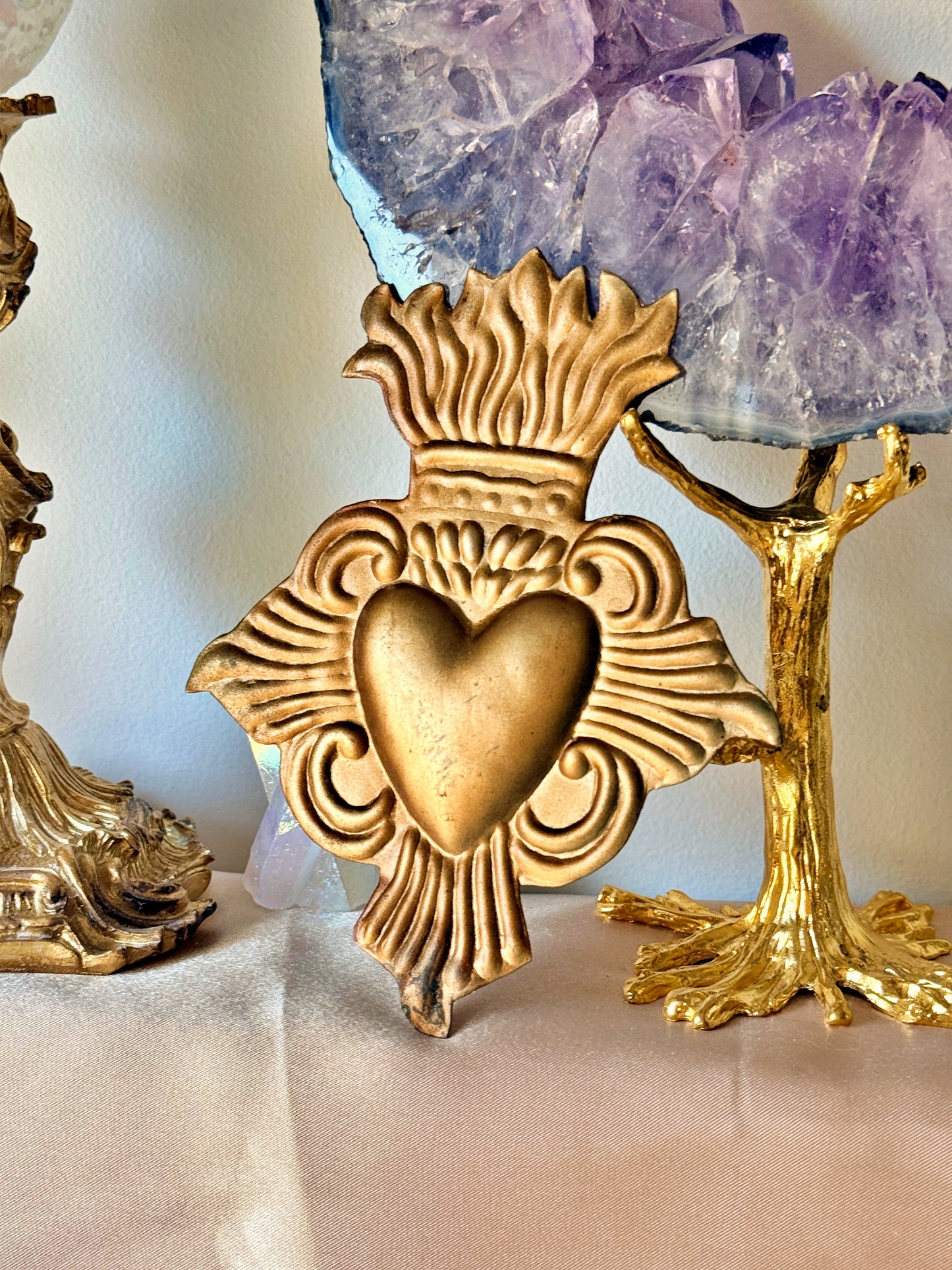 Ex Voto Cœur Sacré en croix en laiton doré