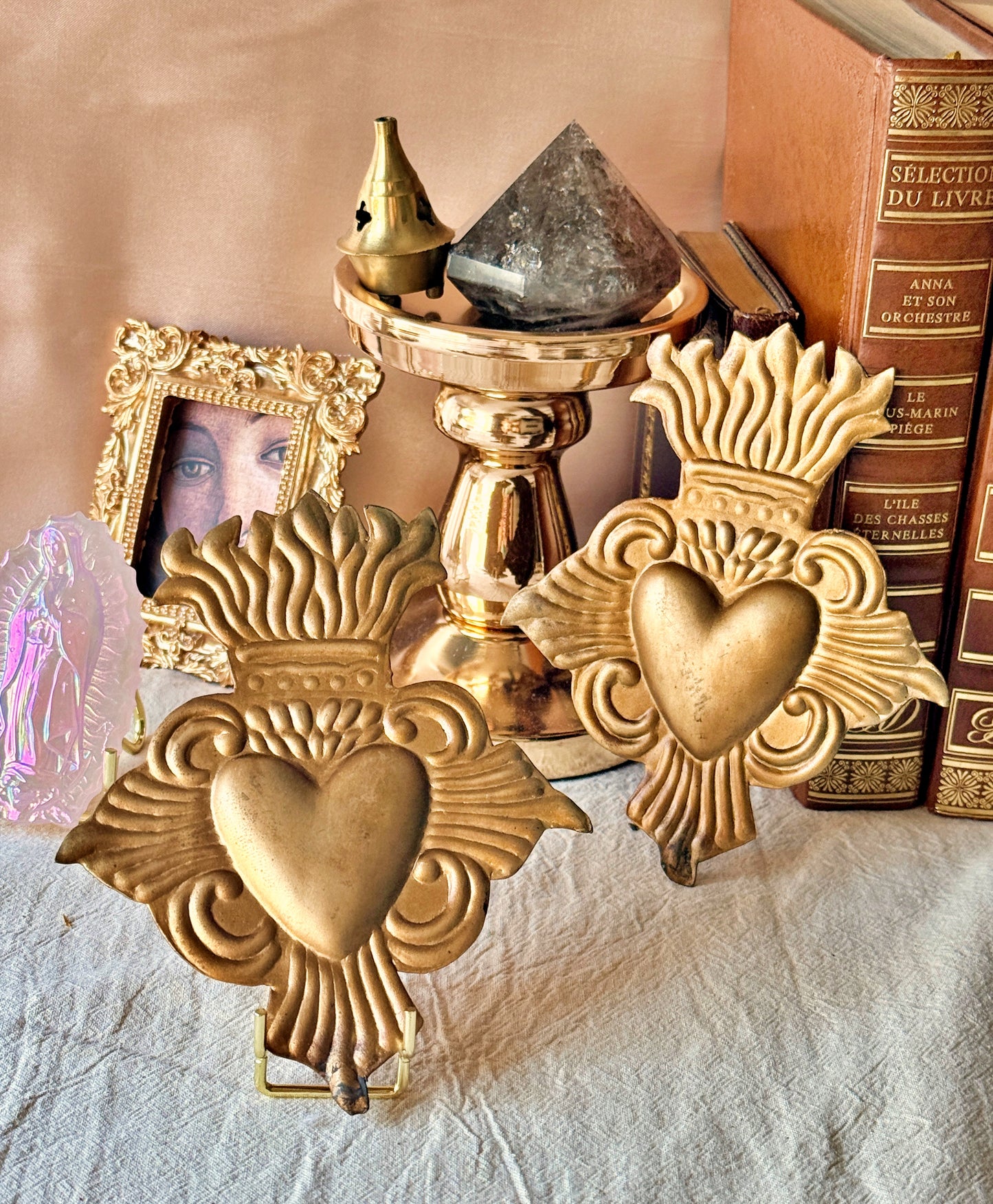Ex Voto Cœur Sacré en croix en laiton doré