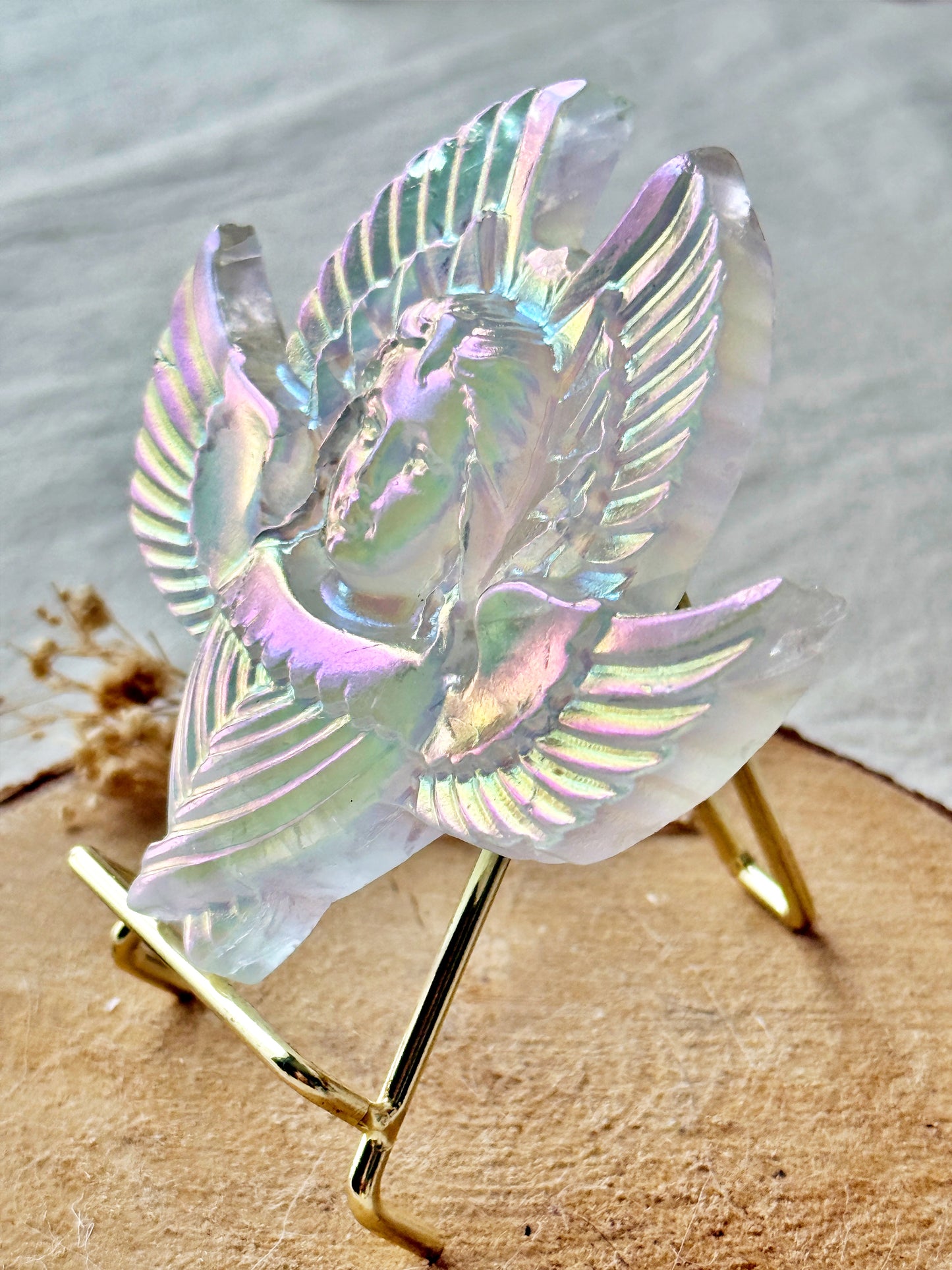 Séraphin de Fourvière en Cristal de roche irisé