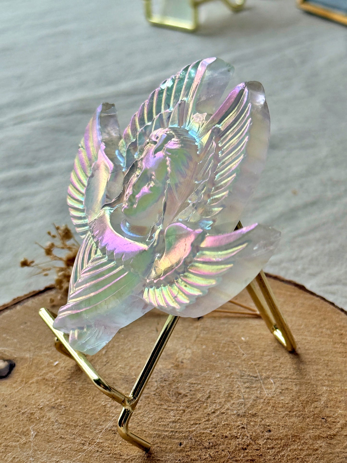 Séraphin de Fourvière en Cristal de roche irisé