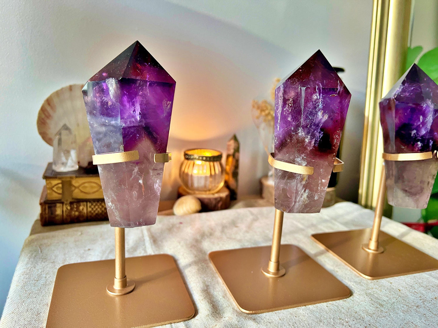 Améthystes sur trépied - Diamond shape Crystal