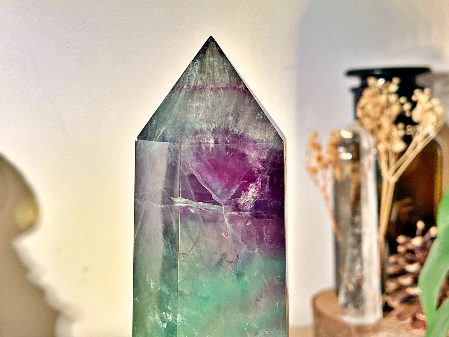 Pointe Fluorite Multicolore – 21 cm – 1,38 kg – Brésil