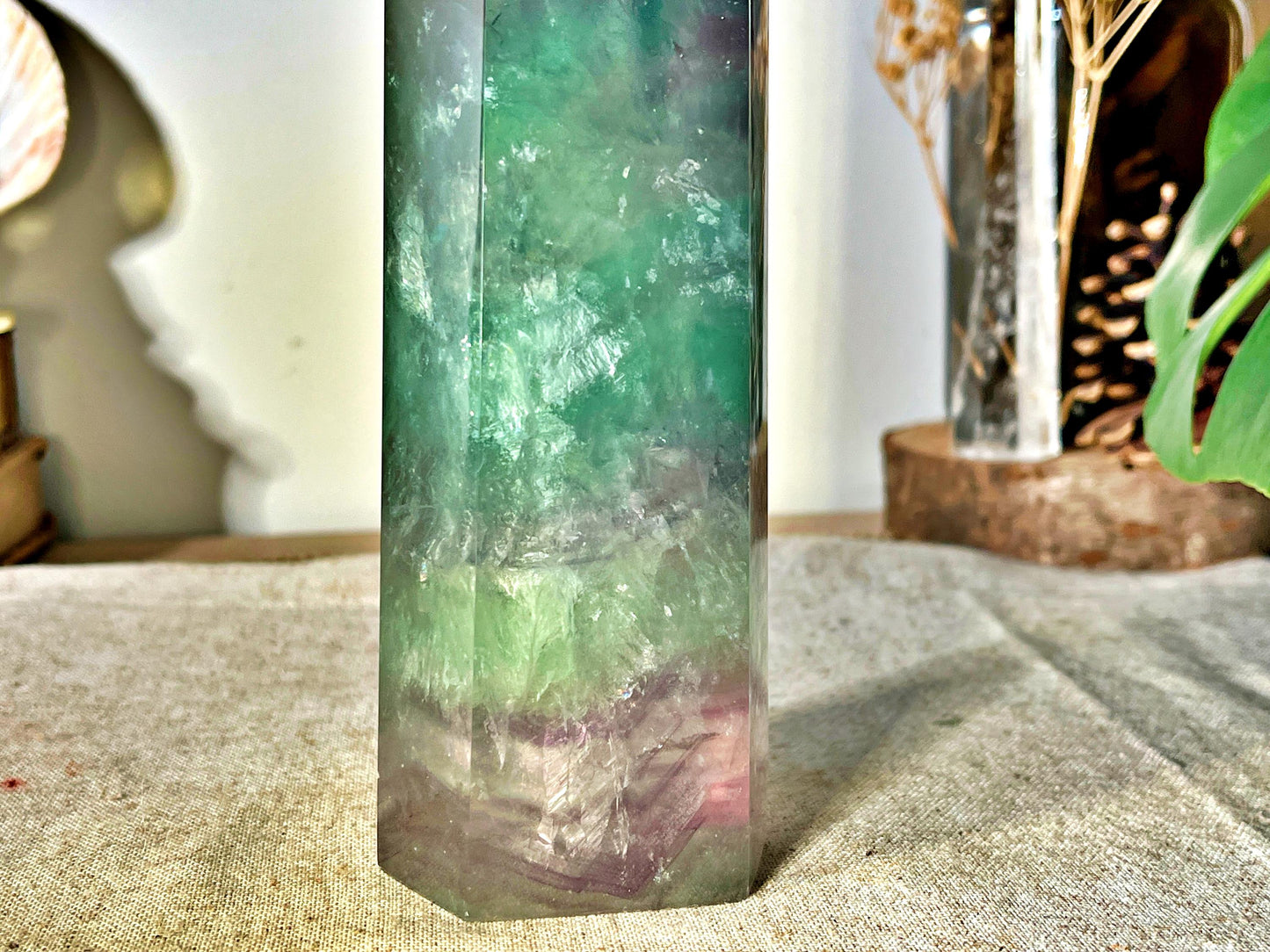 Pointe Fluorite Multicolore – 21 cm – 1,38 kg – Brésil