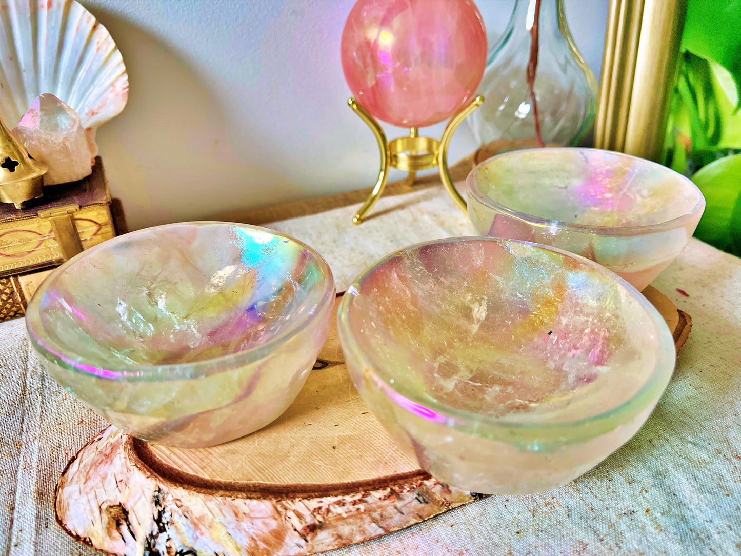 Bol en Cristal de Roche Aura - (560–600 g, 11 cm)