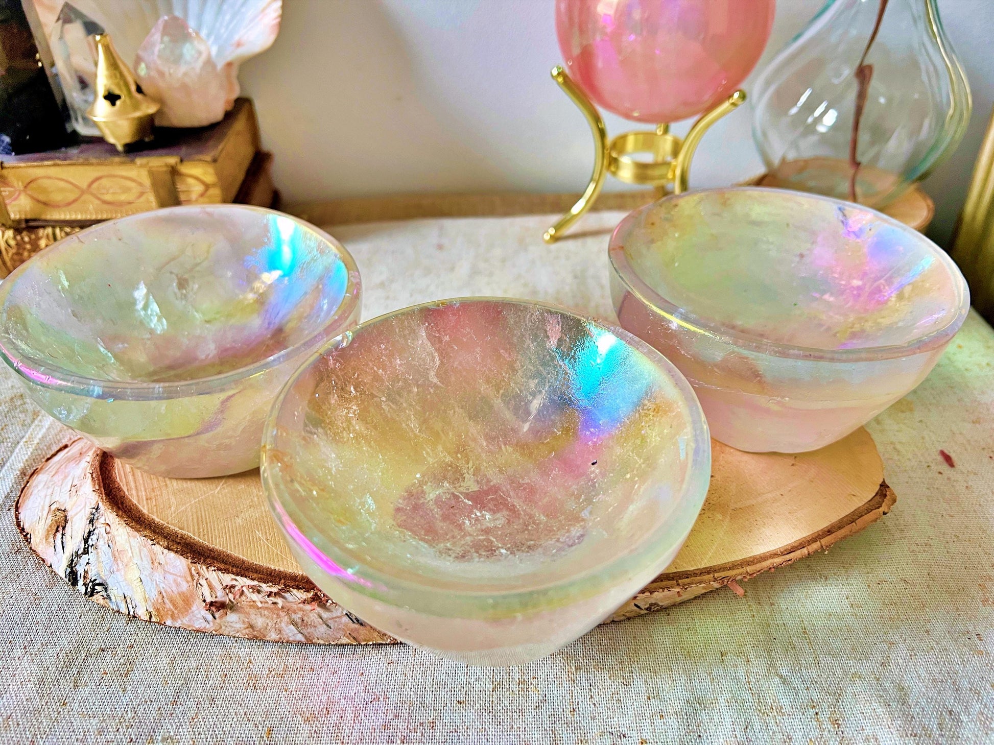 Bol en Cristal de Roche Aura - (560–600 g, 11 cm)