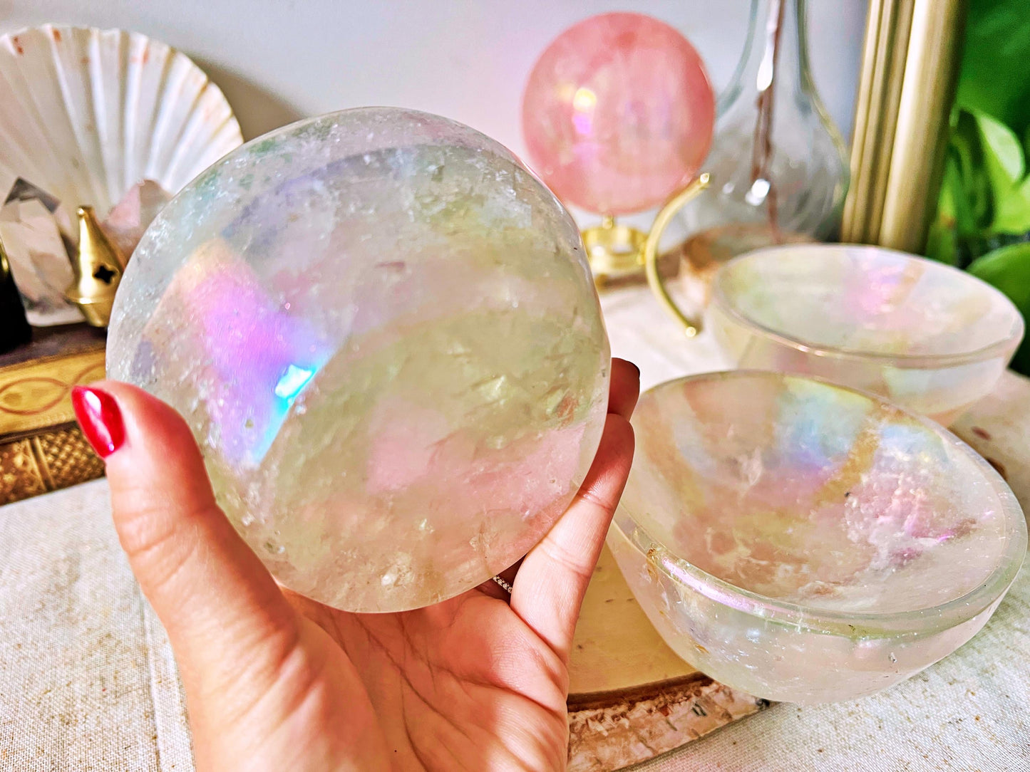 Bol en Cristal de Roche Aura - (560–600 g, 11 cm)