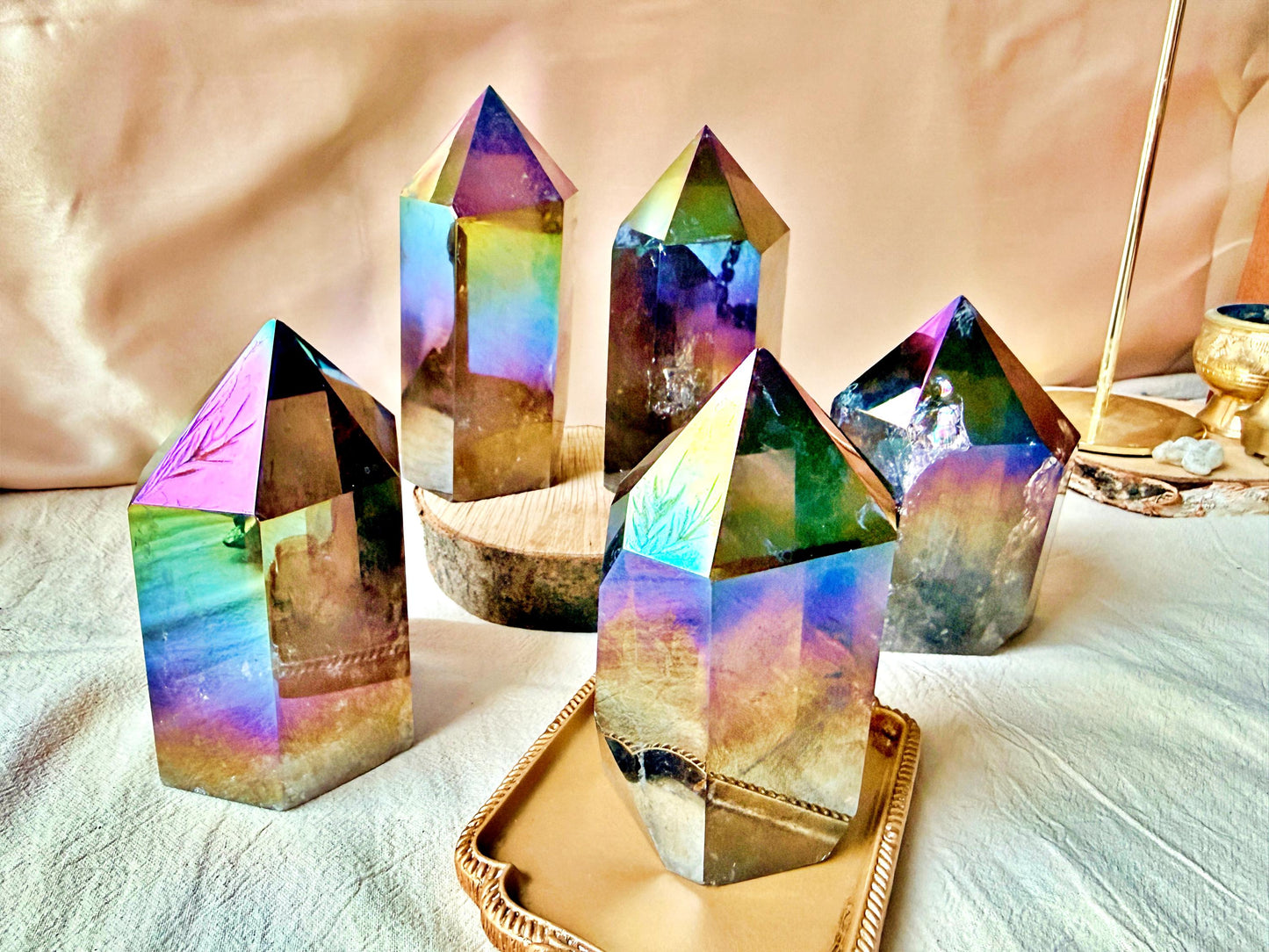 Quartz fumé aura Massif - Iridescent Crystal Decor, Mineral Specimen
